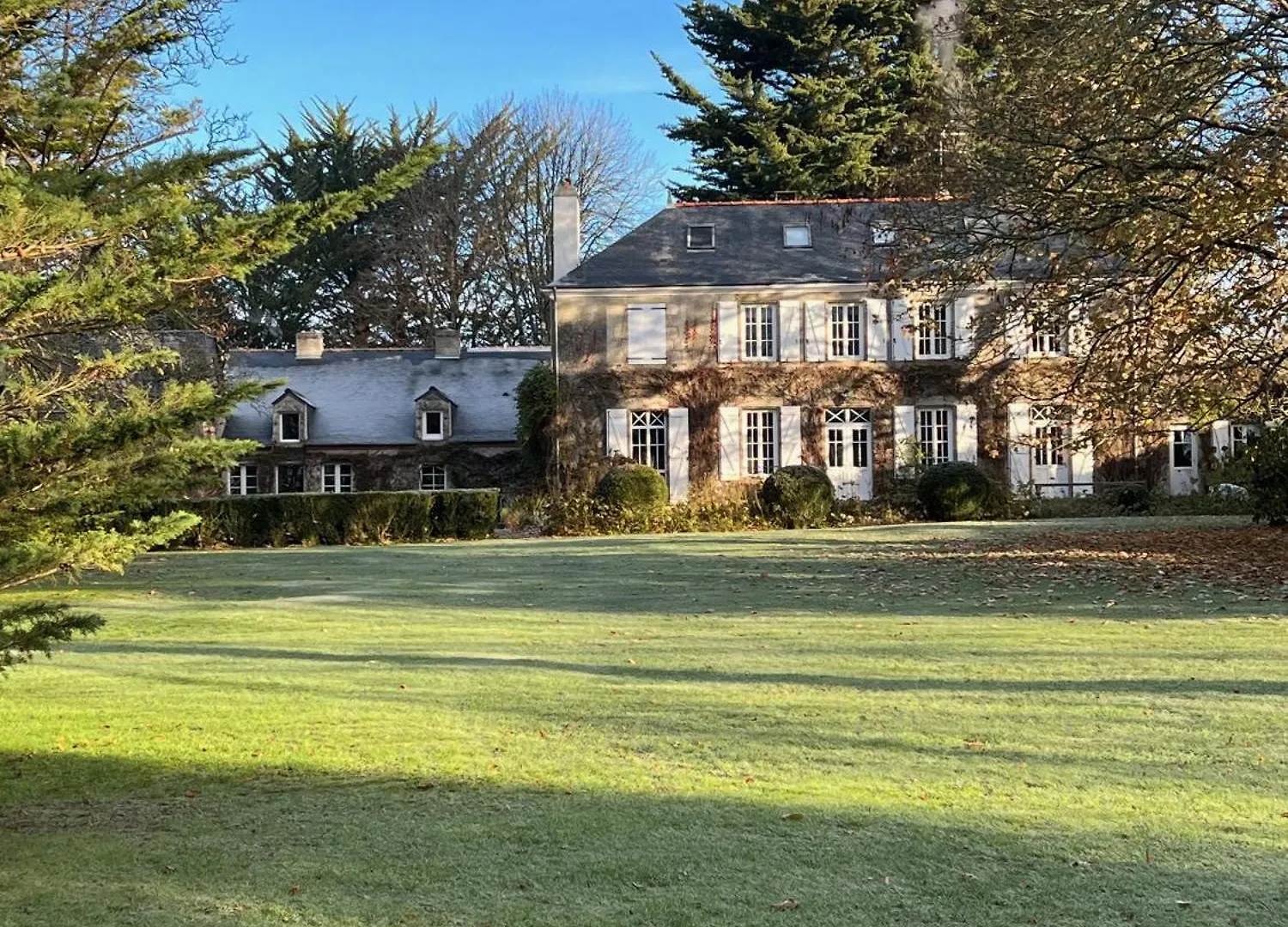 Manoir Des Eperviers Bed & Breakfast Queven 4*,